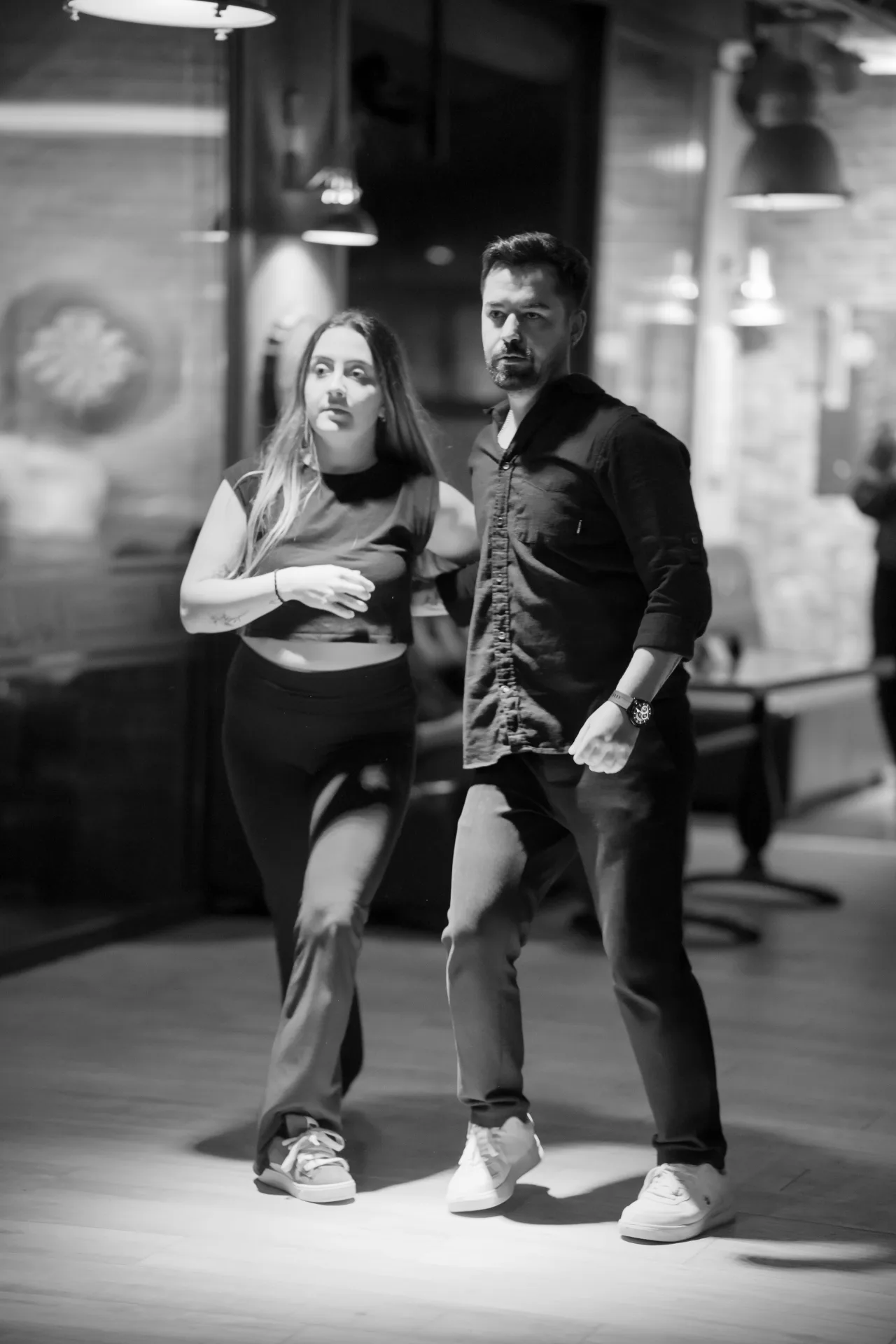 Locale Sports Bar – Party